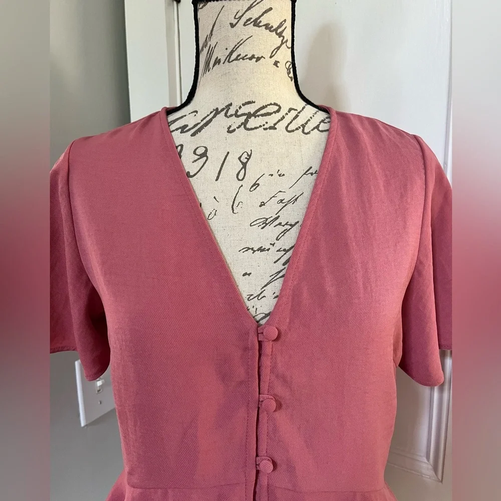 Timeless Topshop Short Sleeve, Mauve Colored Blouse. Size: 4. - Picture 4 of 11